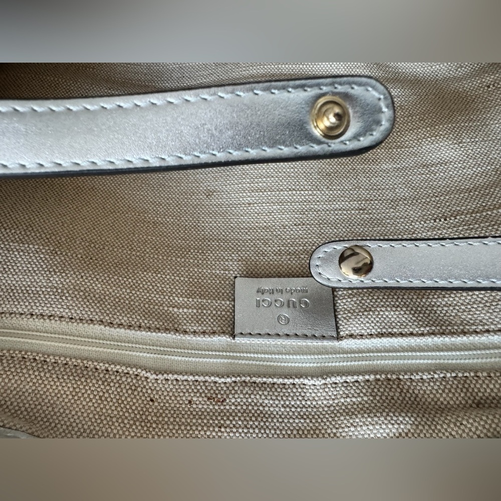 Gucci GG Canvas Princy Tote Bag - Picture 13 of 16